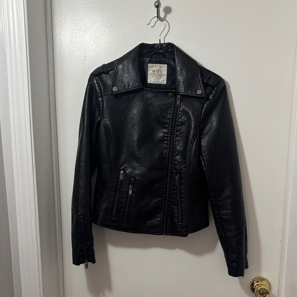 EDC Women's Classic Black Faux Leather Jacket